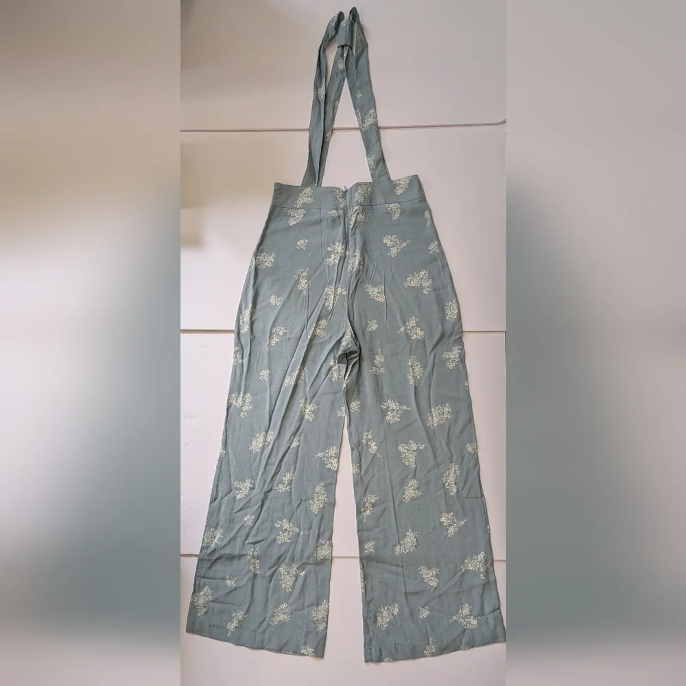 Wild Fable Jumpsuit Blue Spring Floral Jumpsuit - Picture 6 of 10